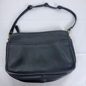 Vintage Partners by Mervyns Black Leather Crossbody Bag